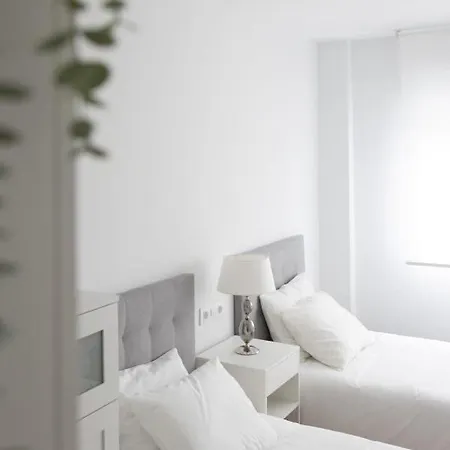 Lujoso Entre 2 Playas Con Garaje, Wifi * Gijon