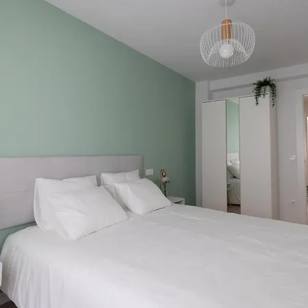 Lujoso Entre 2 Playas Con Garaje, Wifi * Gijon