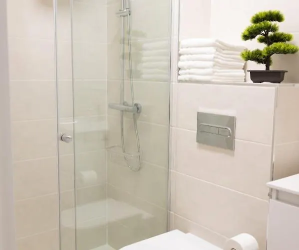 Apartamento Lujoso Entre 2 Playas Con Garaje, Wifi *