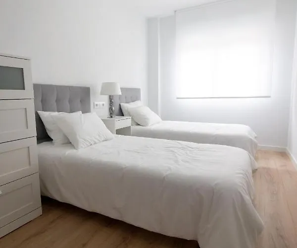 Apartamento Lujoso Entre 2 Playas Con Garaje, Wifi Gijón