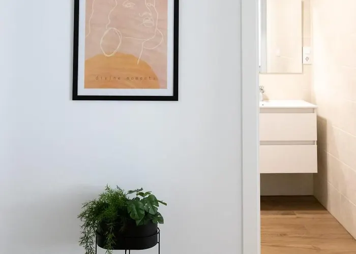 Apartamento Lujoso Entre 2 Playas Con Garaje, Wifi *